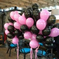 Облако из 100 Гелиевых шаров  розовый и черный