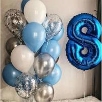 Облако шаров в голубых тонах и цифра 8