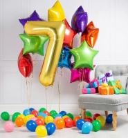 Композиция из воздушных шаров на 7 лет