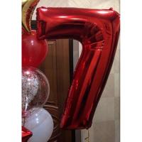 Фольгированная цифра 7 красного цвета