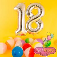Фольгированные серебряные шары-цифры на совершеннолетие и 25 круглых шаров