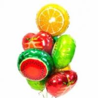 Композиция из фольгированных фруктов