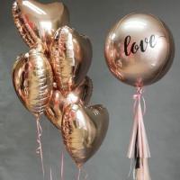 Композиция из шаров Love!