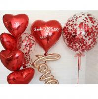 Композиция из шаров Love