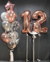 Фотозона из шаров для девочки с цифрами 12 лет